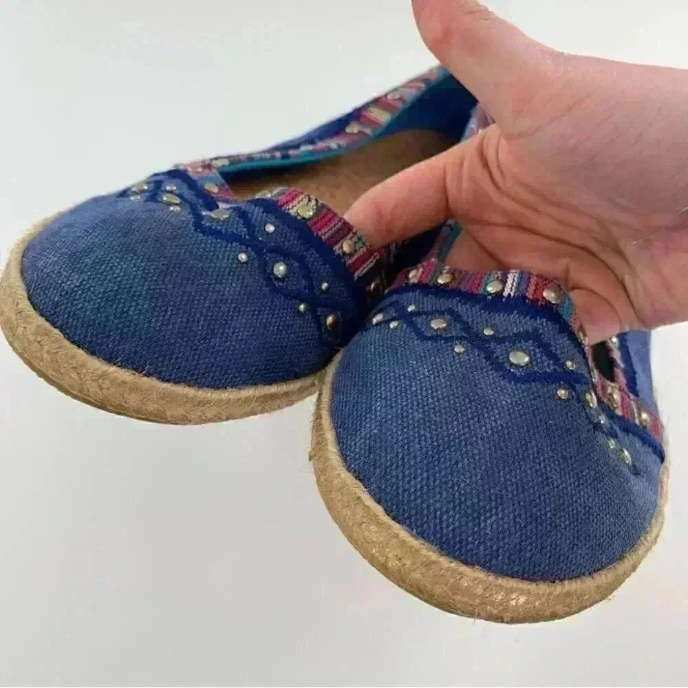 Maurices flats size 11 denim blue Espadrilles tribal print ballet loafers